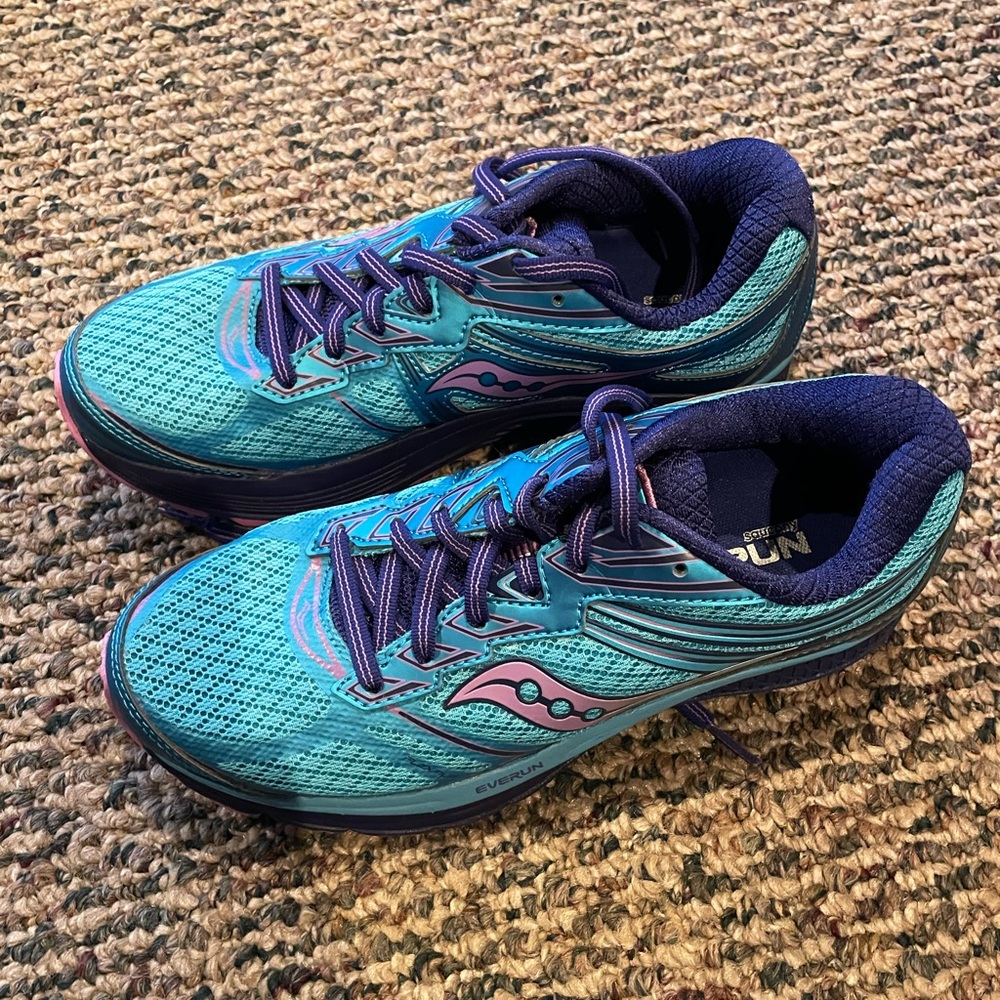 Saucony guide 9